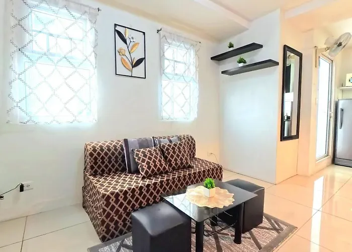 Holiday home Cozy Corner Unit Balcony With Pool View